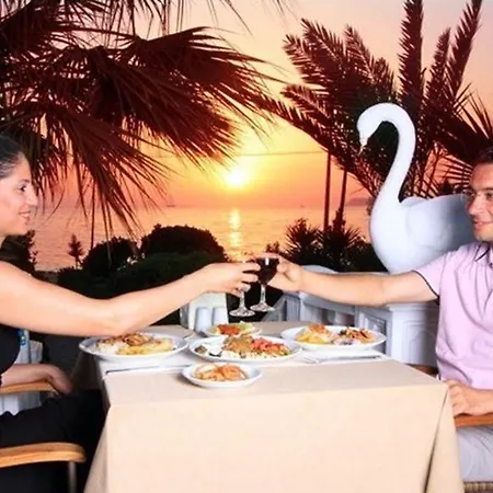 Sun & Sea Beach Hotel Turgutreis
