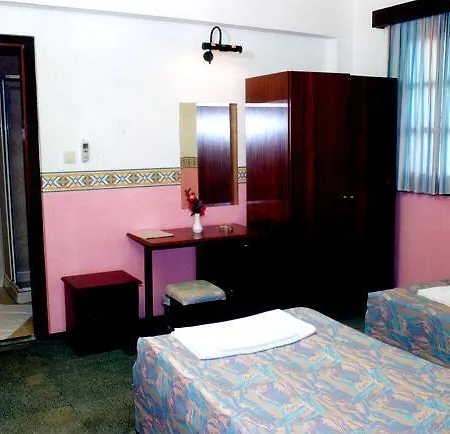 Sun & Sea Beach Hotel 3*